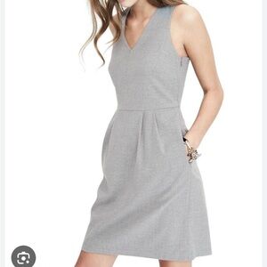 Banana Republic Tailored Wool Blend  Dress 4 EUC Timeless Business Casual